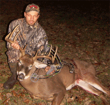K Miller down deer with Liberty one bow on deer hunt